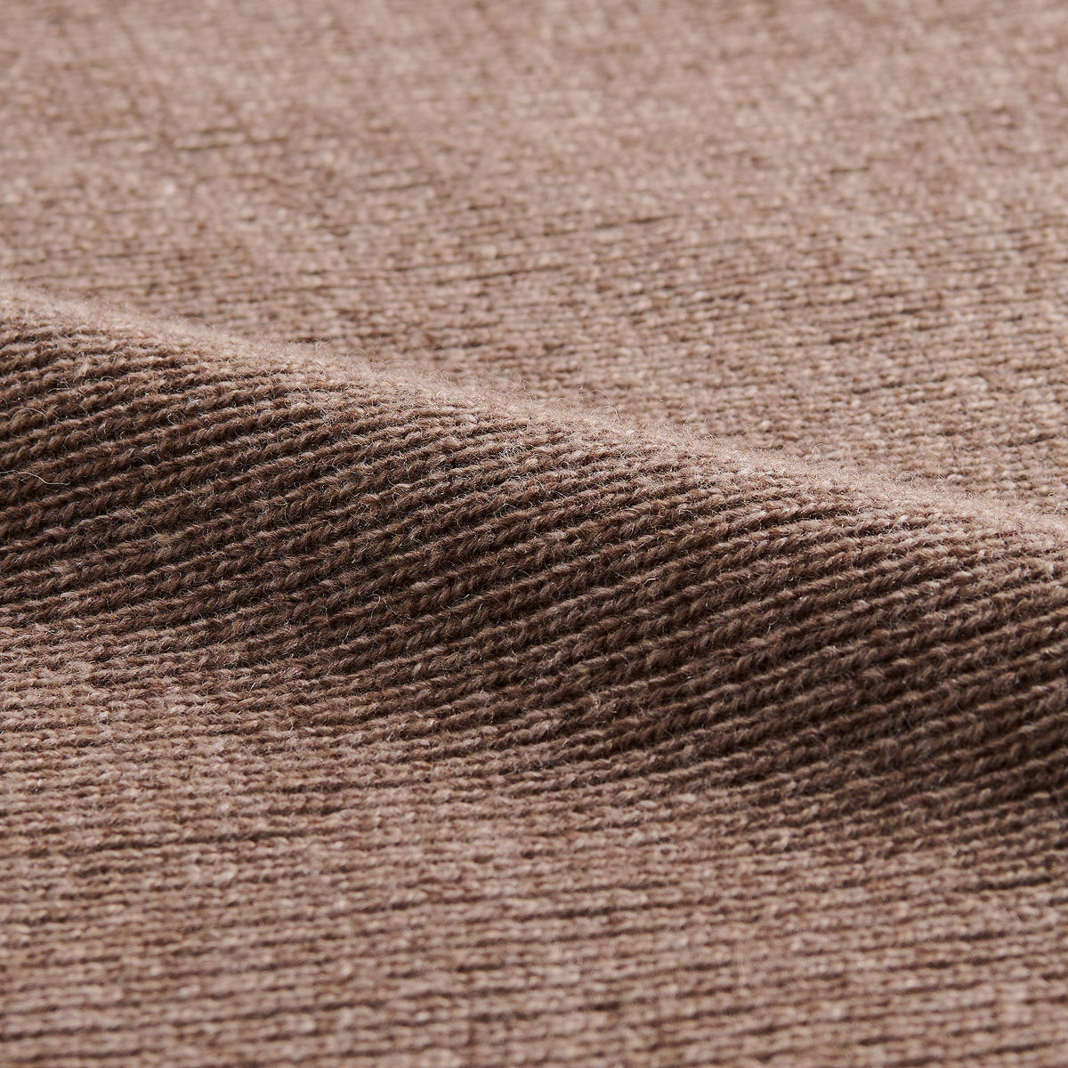 2/15 Nm lambswool, 7 gauge single end