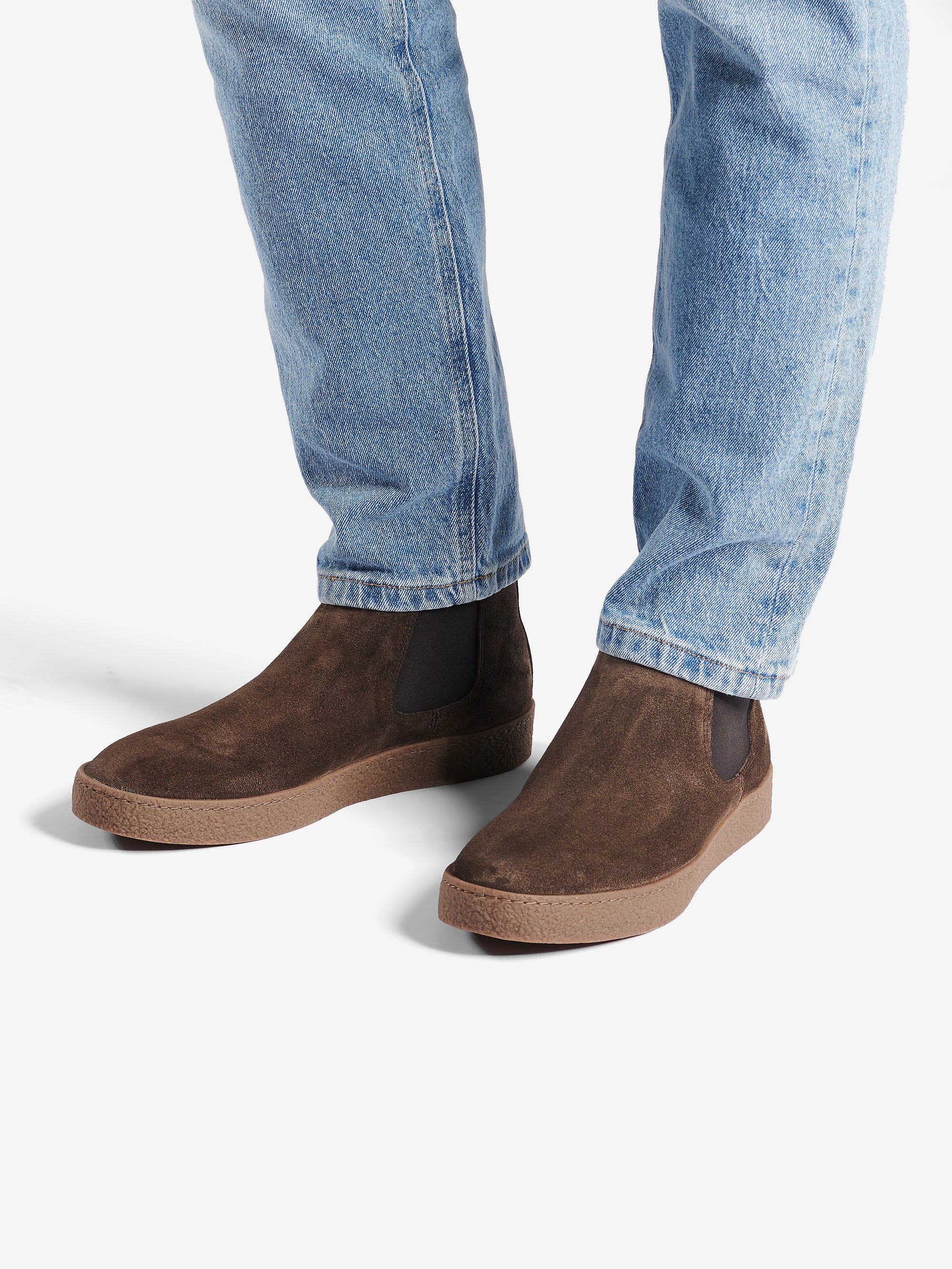 No label shop chelsea boots