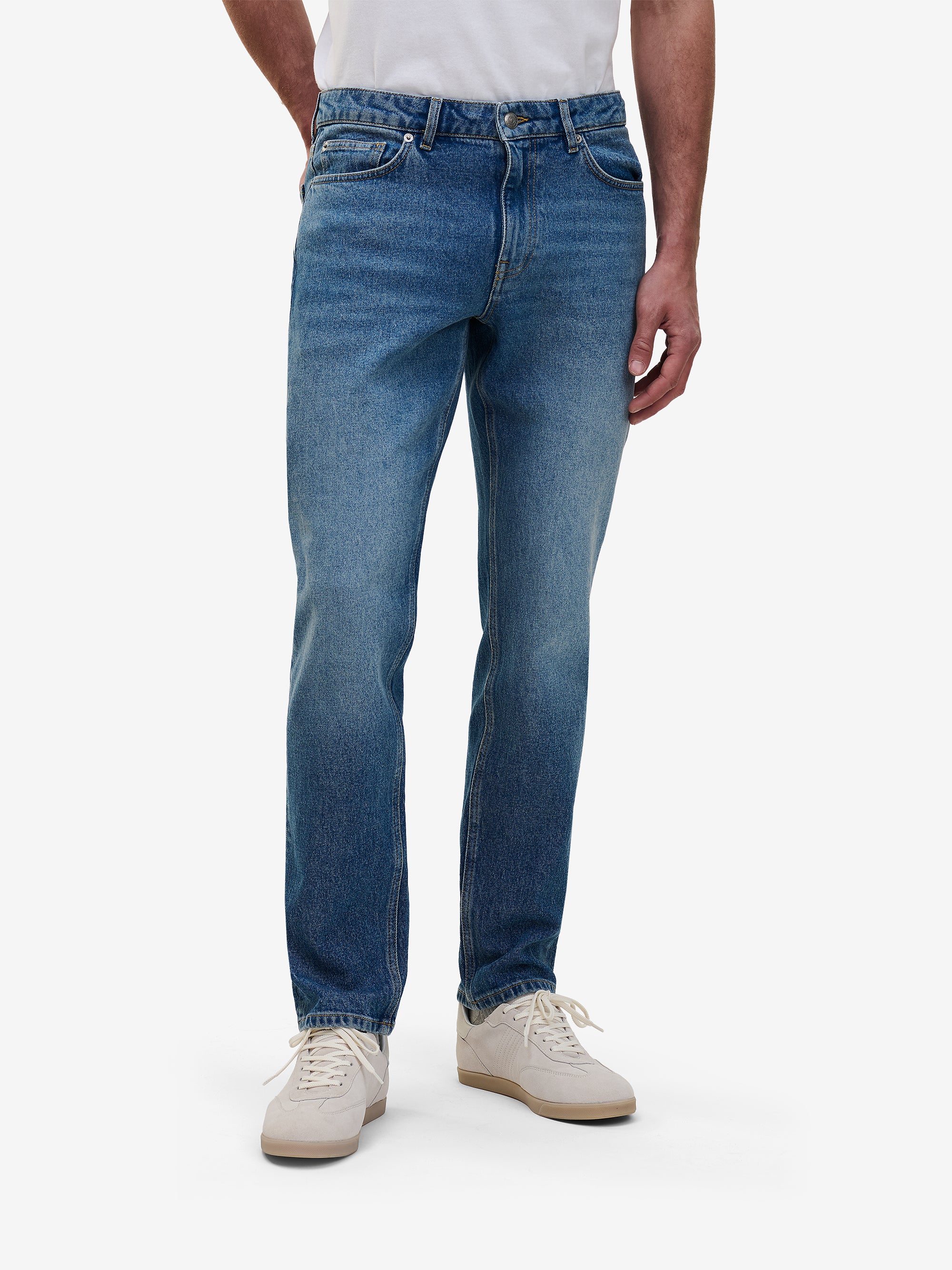 Yamane Slim Tapered Jeans Light Mid Blue | No Label